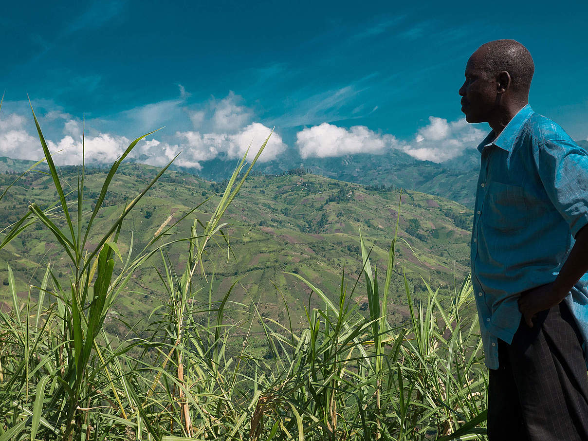 Landschaft in Virunga © Simon Bemelmans / WWF