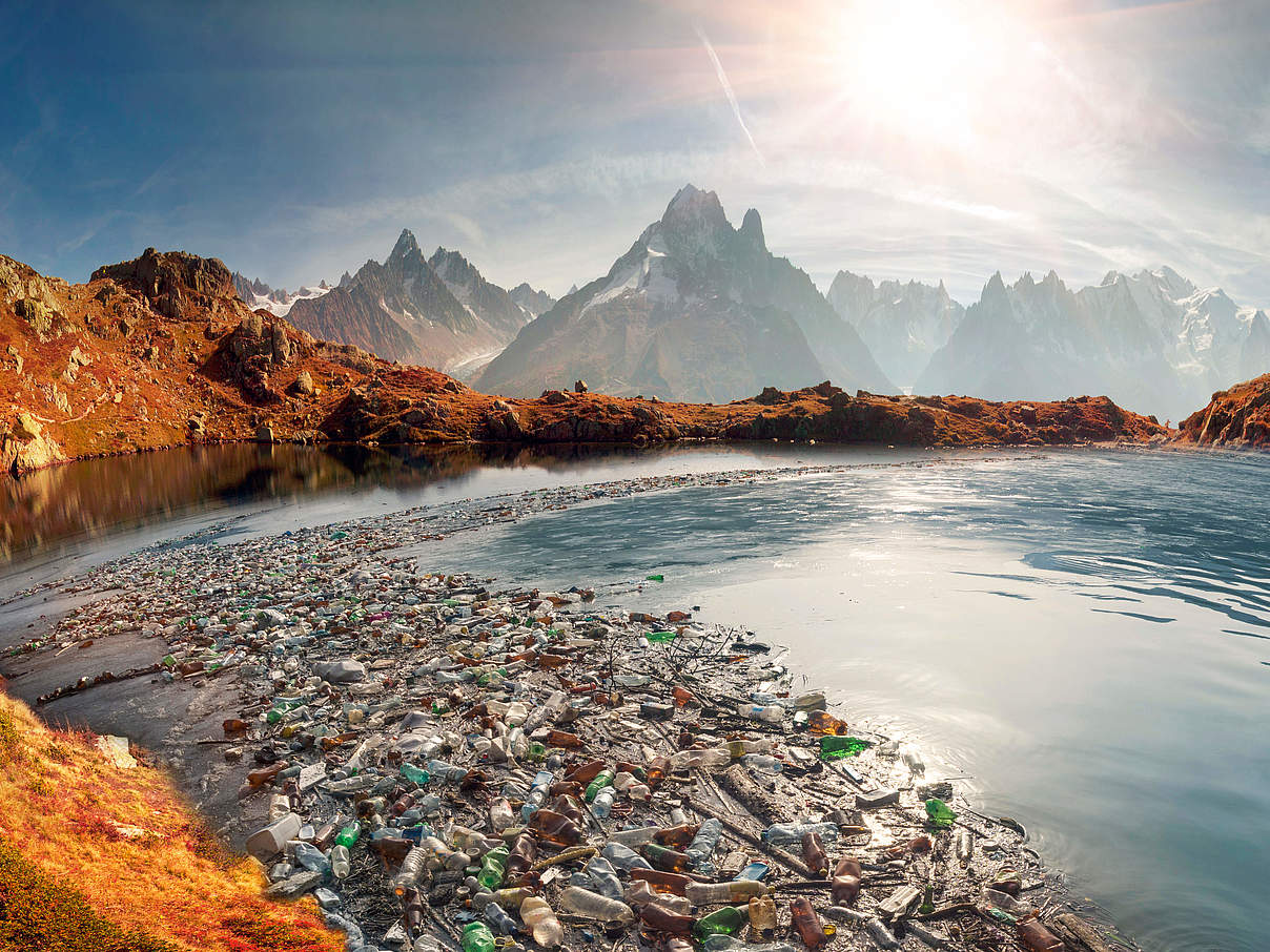 Plastikmüll an abgelegenen Orten © Shutterstock / Roman Mikhailiuk / WWF
