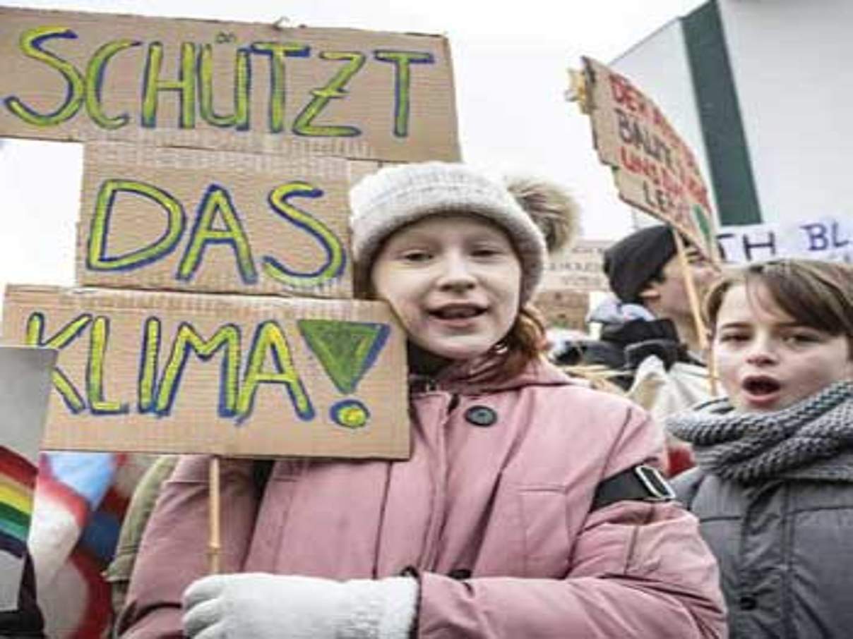 Breites zivilgesellschaftliches Bündnis mobilisiert für den Klimastreik der Fridays-For-Future-Bewegung. © Joerg Farys