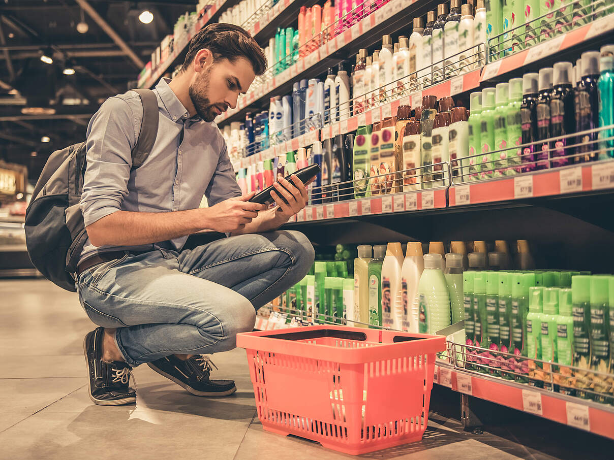 Kosmetik ist oft in Plastik verpackt © GettyImages