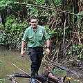 WWF-Waldexperte Roberto Maldonado im Einsatz vor Ort © Roberto Maldonado / WWF