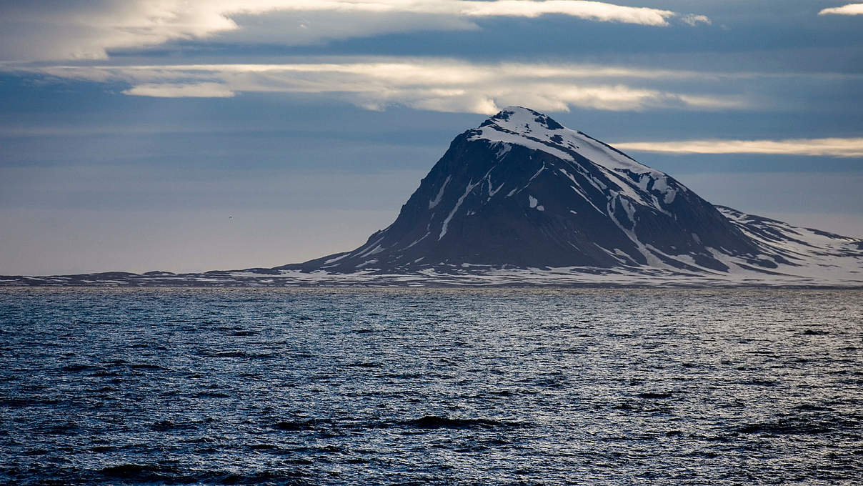 Spitzbergen im Nordost-Atlantik © WWF / Sindre Kinnerød