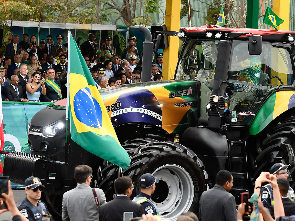 Präsident Bolsonaro auf einer Agrar-Parade am 07.09.2022 © Imago / Fotoarena / Ton Molino Präsident Bolsonaro auf einer Agrar-Parade am 07.09.2022 © Imago / Fotoarena / Ton Molino