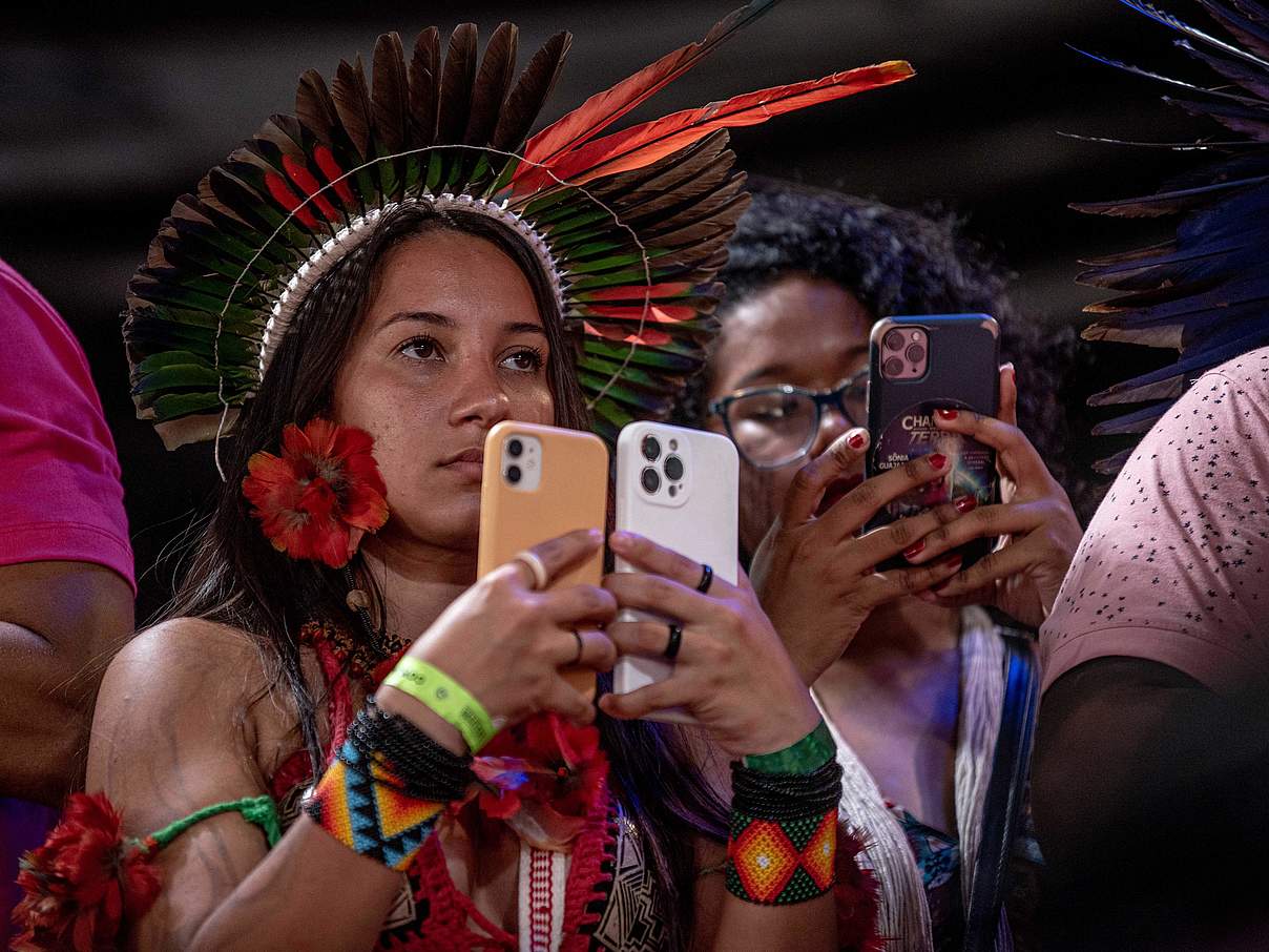 Samela Sateré Mawe auf dem Free Land Camp 2022 in Brasilia © WWF