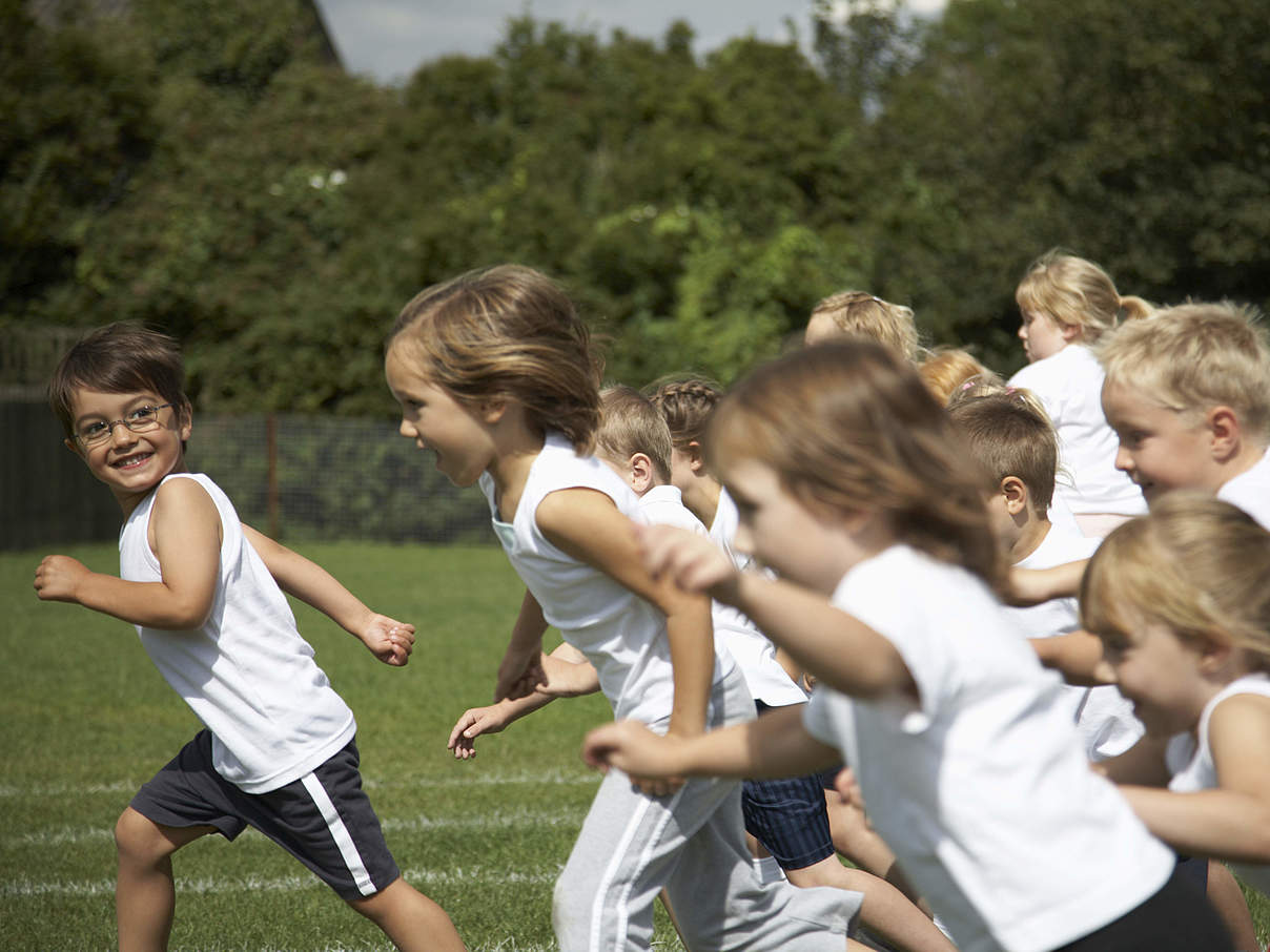 Kinder rennen © Getty Images