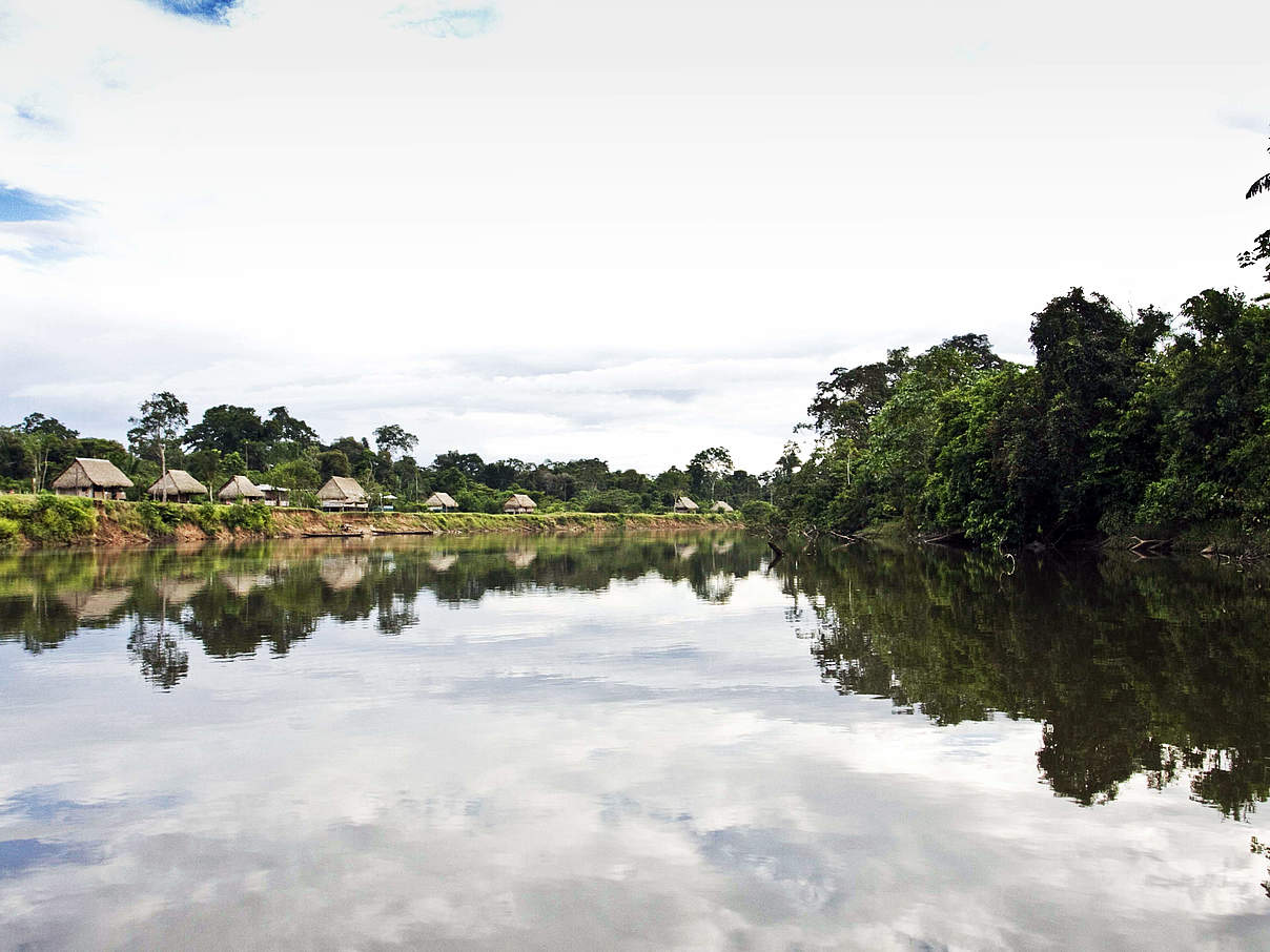 Indigene Community Santa Teresita. © Alejandro Polling / WWF-Colombiaa