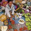 Eine Gemüseverkäuferin auf einem Markt in Sumatra © Mauri Rautkari / WWF 