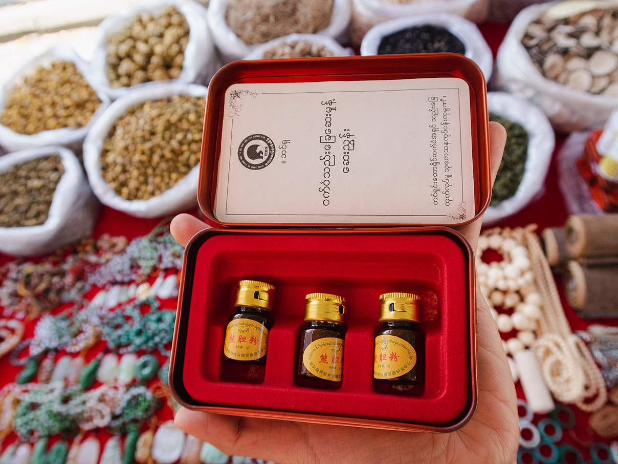 Traditionelle Medizin aus Bärengalle © WWF-Myanmar 