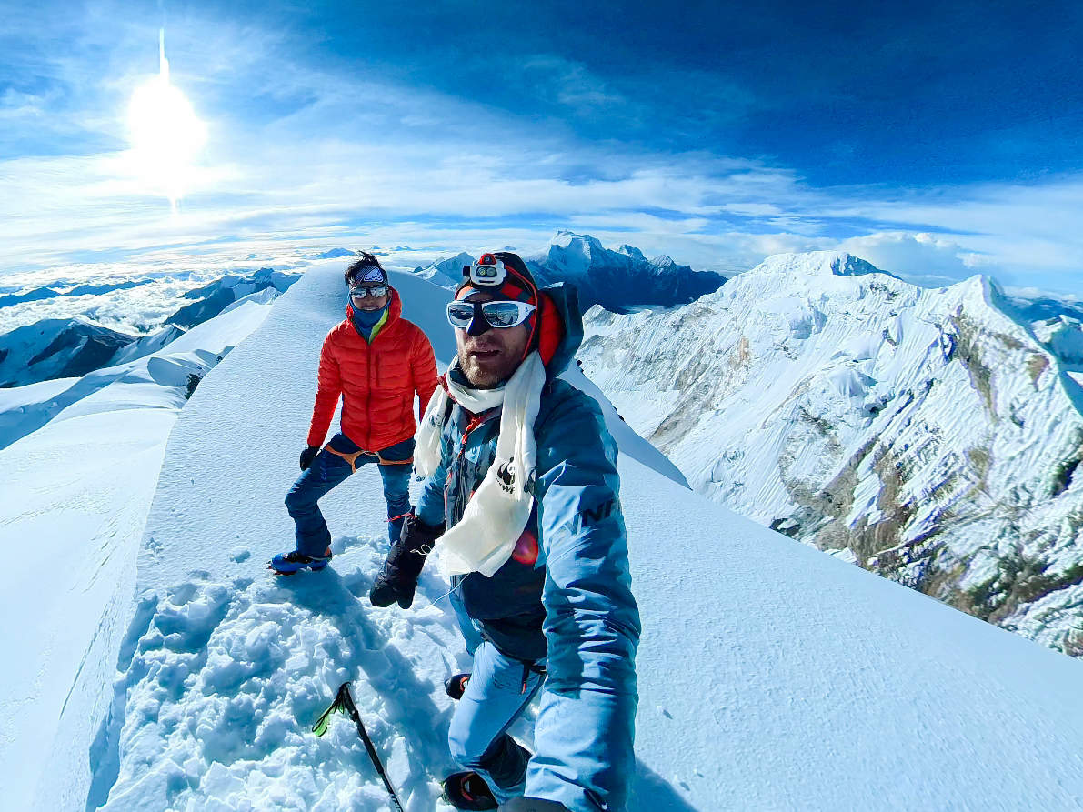 Benedikt Böhm und Prakash Sherpa auf dem Himlung Himal © Mountainfilmcrew