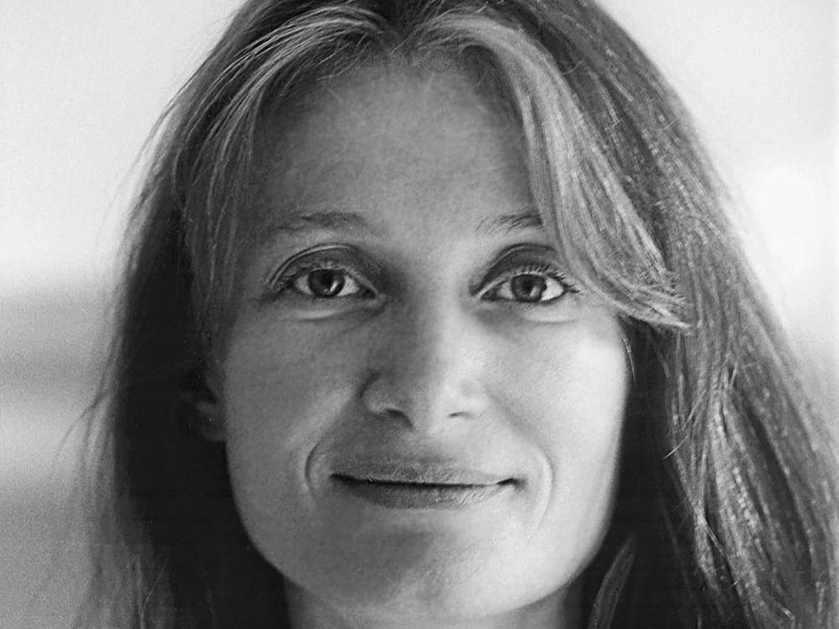 Susanne Dombret engagiert sich im Living Planet Club. Ihre Reise mit dem WWF in die Arktis war ein prägendes Erlebnis. Seitdem organisiert sie Fachgespräche zum Thema Klimaschutz. © Barbara Klemm Susanne Dombret engagiert sich im Living Planet Club. Ihre Reise mit dem WWF in die Arktis war ein prägendes Erlebnis. Seitdem organisiert sie Fachgespräche zum Thema Klimaschutz. © Barbara Klemm