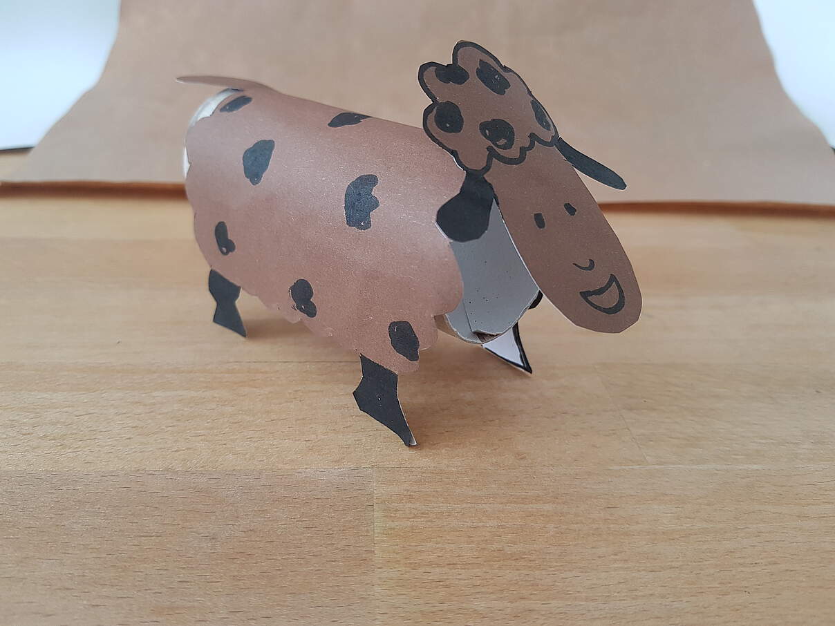 Wollige Schäfchen basteln