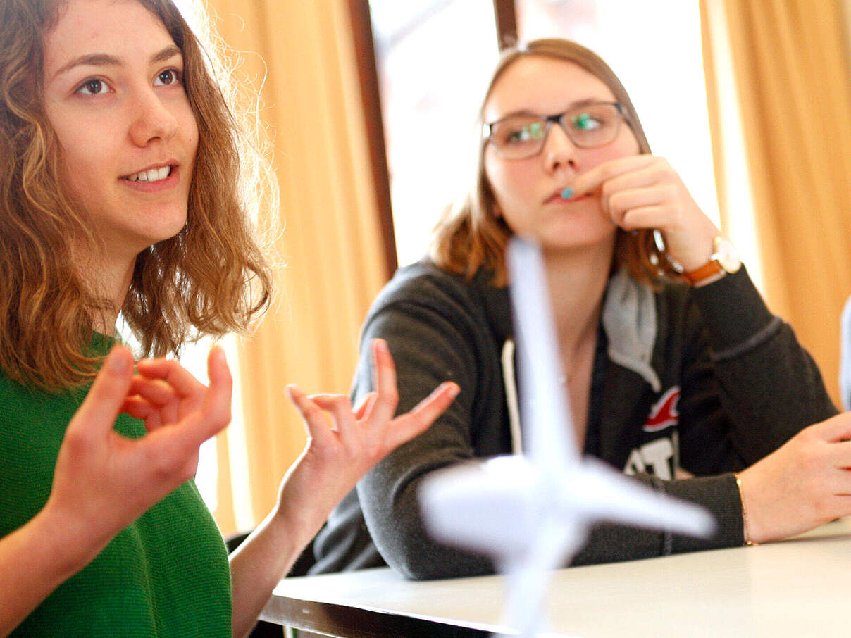 Diskussion zum Thema Windenergie © Arnold Morascher / WWF