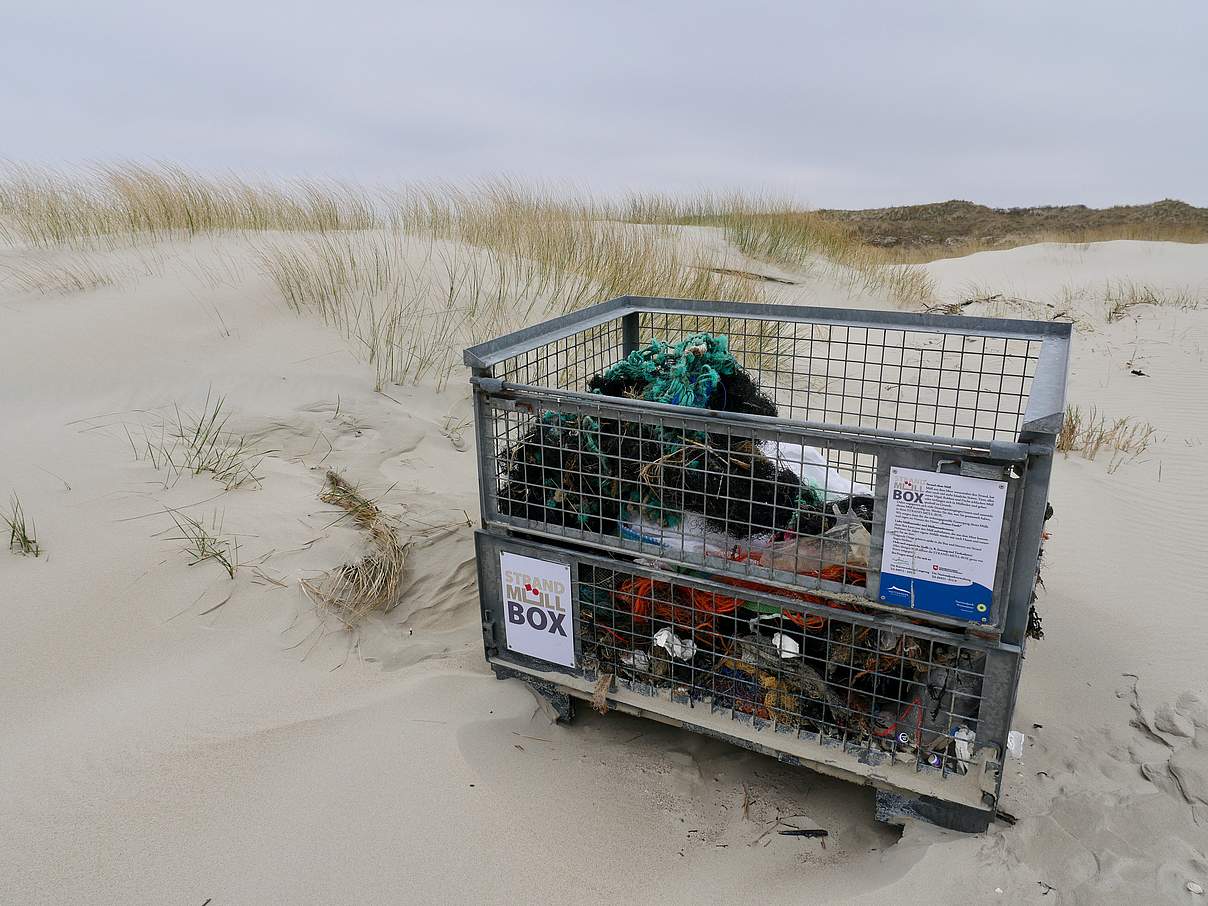 Strandmüll © Hans-Ulrich Rösner / WWF