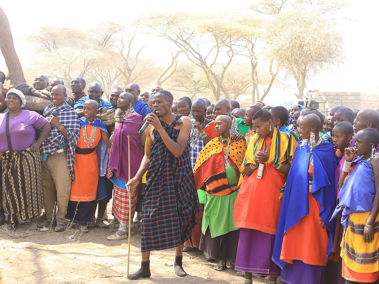 Die Zuschauenden sind begeistert von der Aufführung