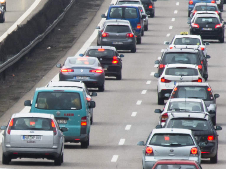 Stau auf der Autobahn © Ralph Frank / WWF