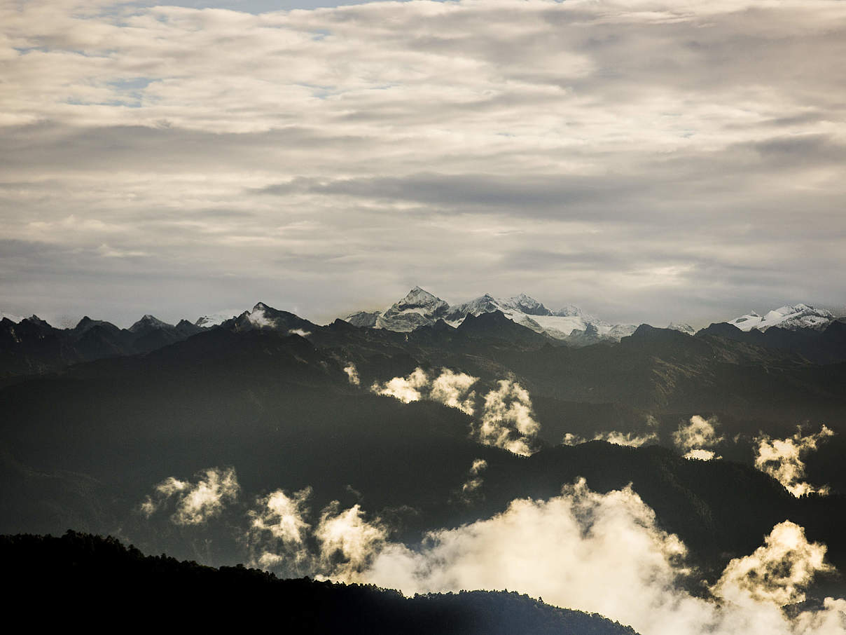 Himalaya in Bhutan © James Morgan / WWF-US