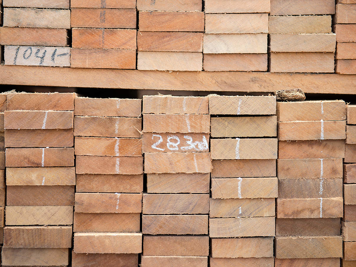 Verarbeitetes Holz © Nicolas Villaume / WWF-US