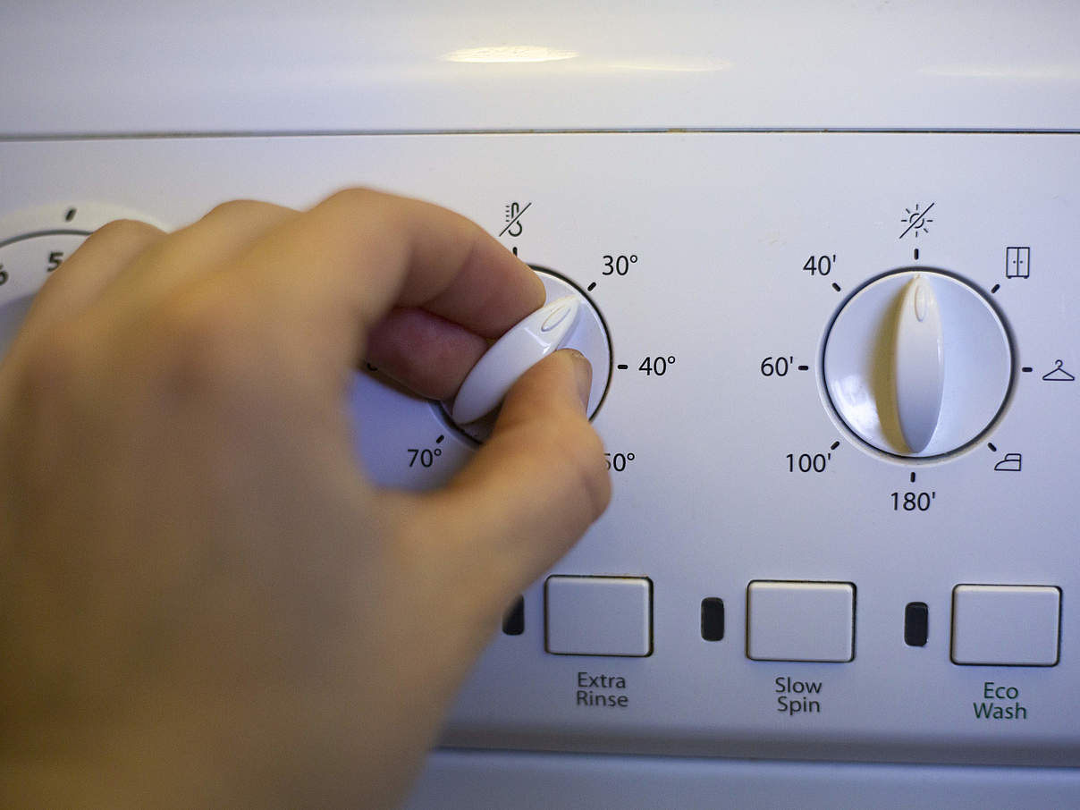 30 Grad sorgen für saubere Wäsche und niedrigere Energiekosten © Lauren Simmonds / WWF-UK