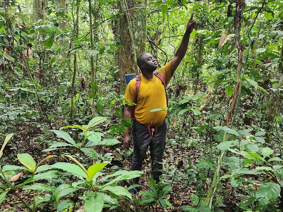 Menard Mbende während der Expedition im Salonga-Nationalpark © WWF