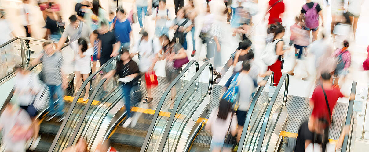 Unser täglicher Konsum vergrößert unseren ökologischen Fußabdruck immens 