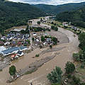 Das Hochwasser bei Insul © picturealliance / dpa / Boris Roessler