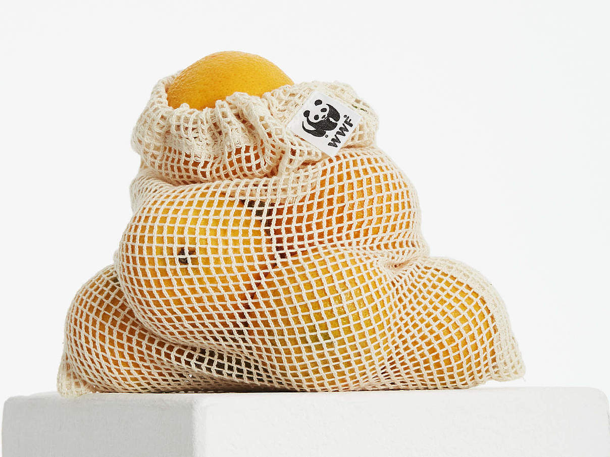 Nachhaltige Mehrweg-Netze im WWF Shop © WWF Nachhaltige Mehrweg-Netze im WWF Shop © WWF