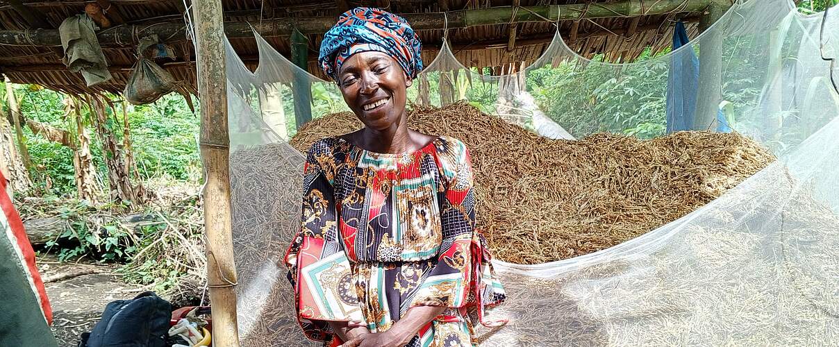 Marie Bola Mputu leitet den Verband für Reisbäuerinnen und -bauern © WWF DRC / Jean Claude Bimwala