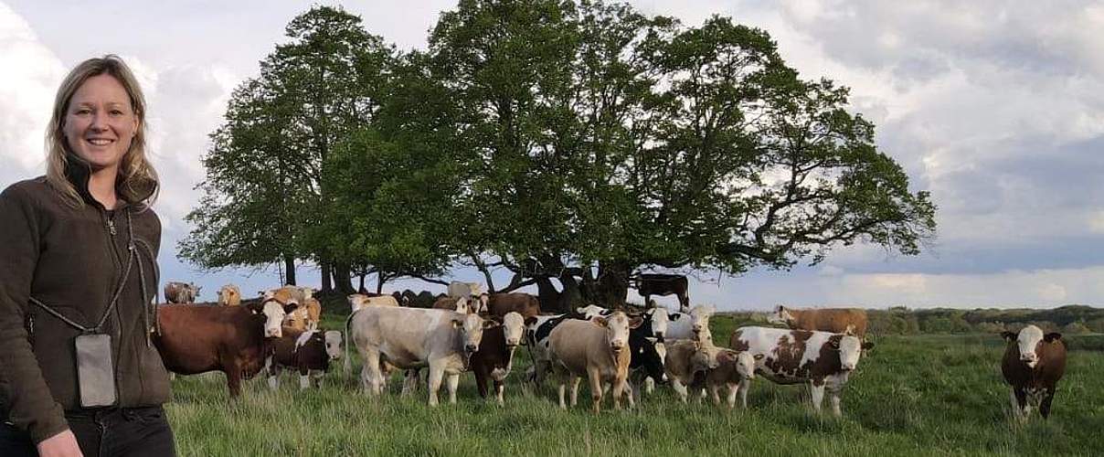 Thekla Vahle ist Betriebsleiterin des Landwirtschaftsbetriebes Vahle und nimmt mit ihrem Öko-Hof am Programm „Landwirtschaft für Artenvielfalt“ teil. © MarysMagicMoments /Thekla Vahle