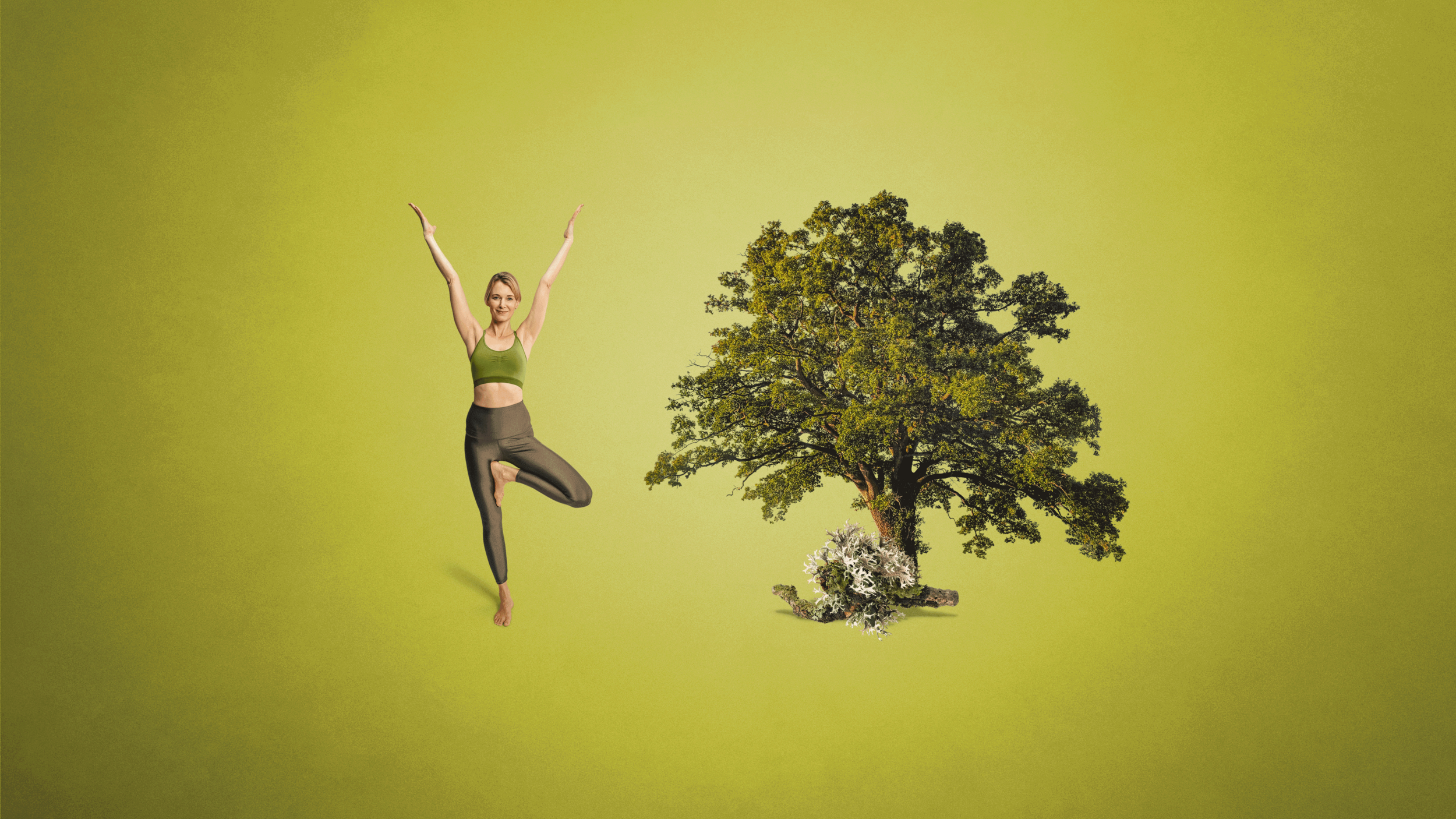 Yoga für Artenvielfalt: Annika Isterling macht den Baum für den Wald © WWF