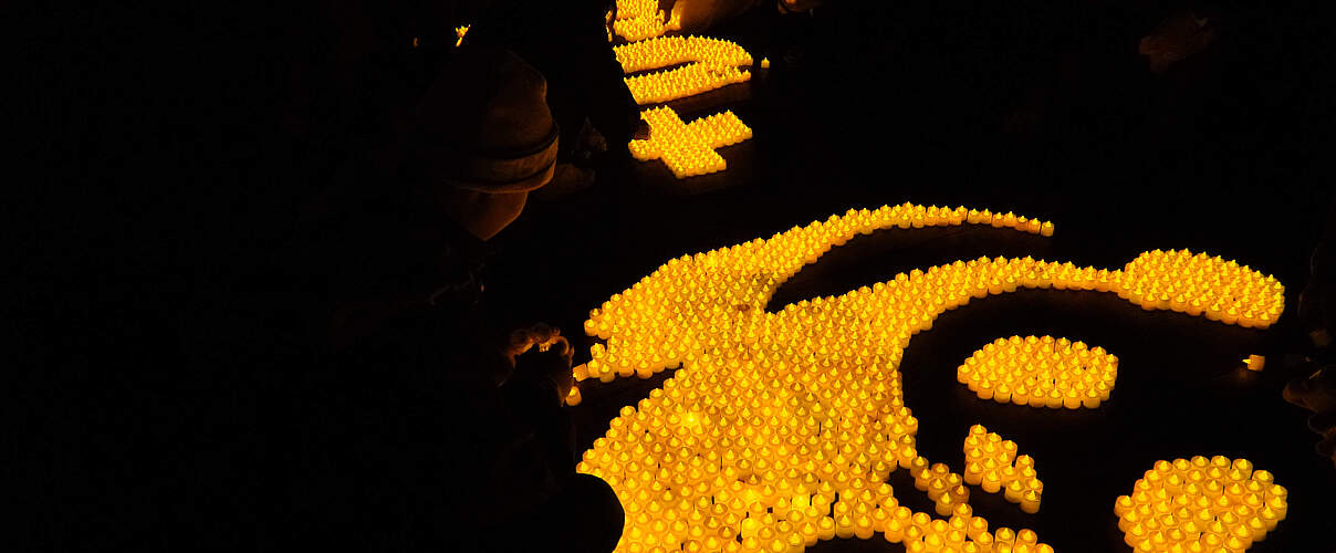 Kerzen erleuchten die Earth Hour © Leonie Sii / WWF-Australia