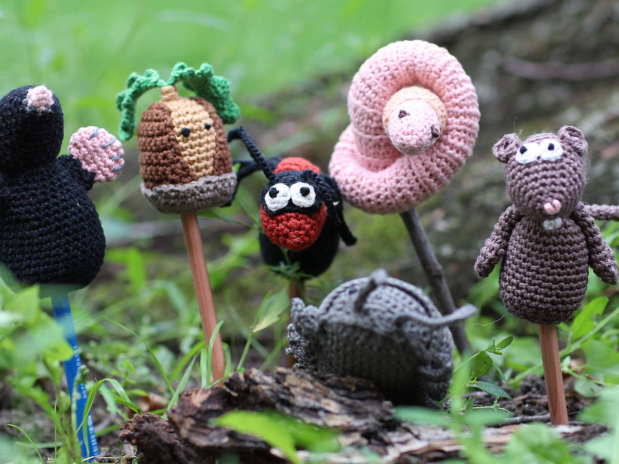 Die Fingerpuppen des Bodenentecker-Sets © WWF