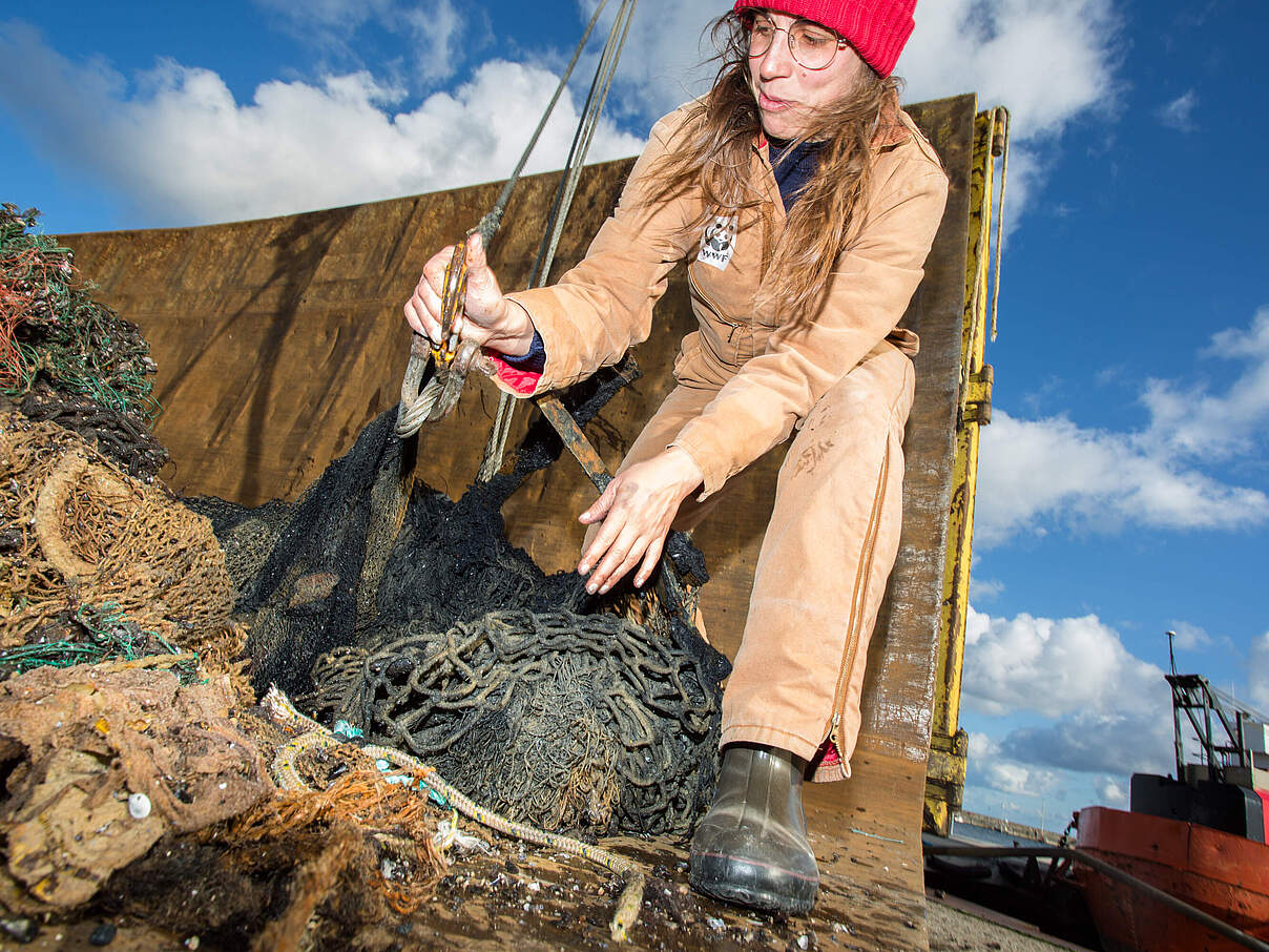 Geisternetze Gipfel Fund © Christian Howe / WWF
