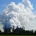 Fossile Brennstoffe - Braunkohlekraftwerk © iStock / Getty Images