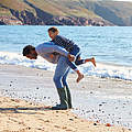 Familie am Strand © Shutterstock