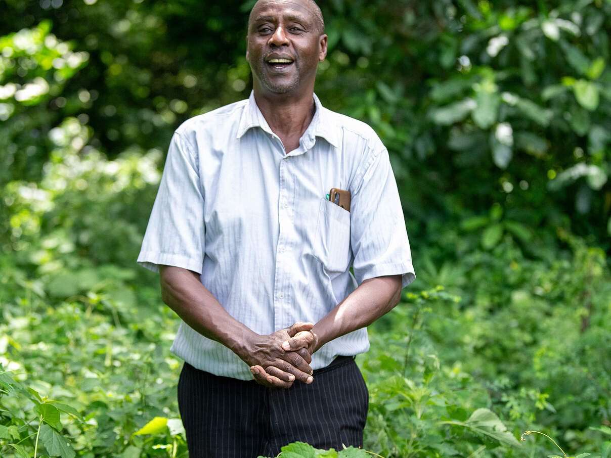 Raphael Leneo, Vorsitzender der Enatara Community Forest Association © WWF Kenia
