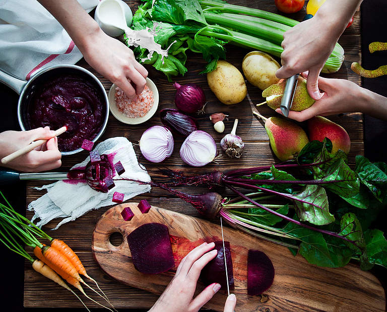Vegetarische Ernährung ist abwechslungsreich © letterberry / iStock / GettyImages