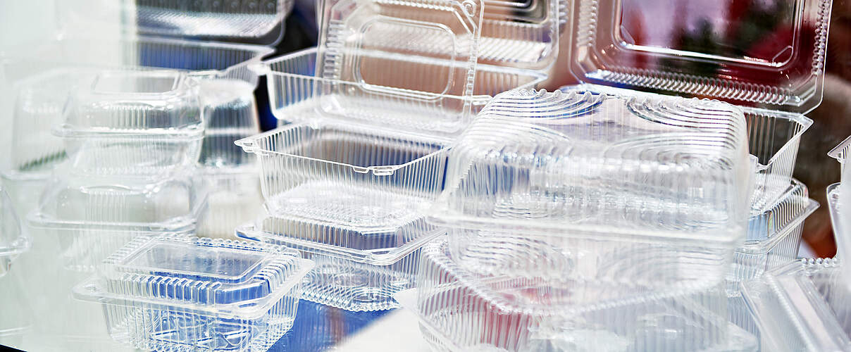 Einweg-Plastikverpackungen © GettyImages