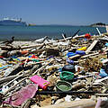 Angeschwemmter Plastikmüll Mittelmeer (Griechenland) © Milos Bicanski / WWF-UK