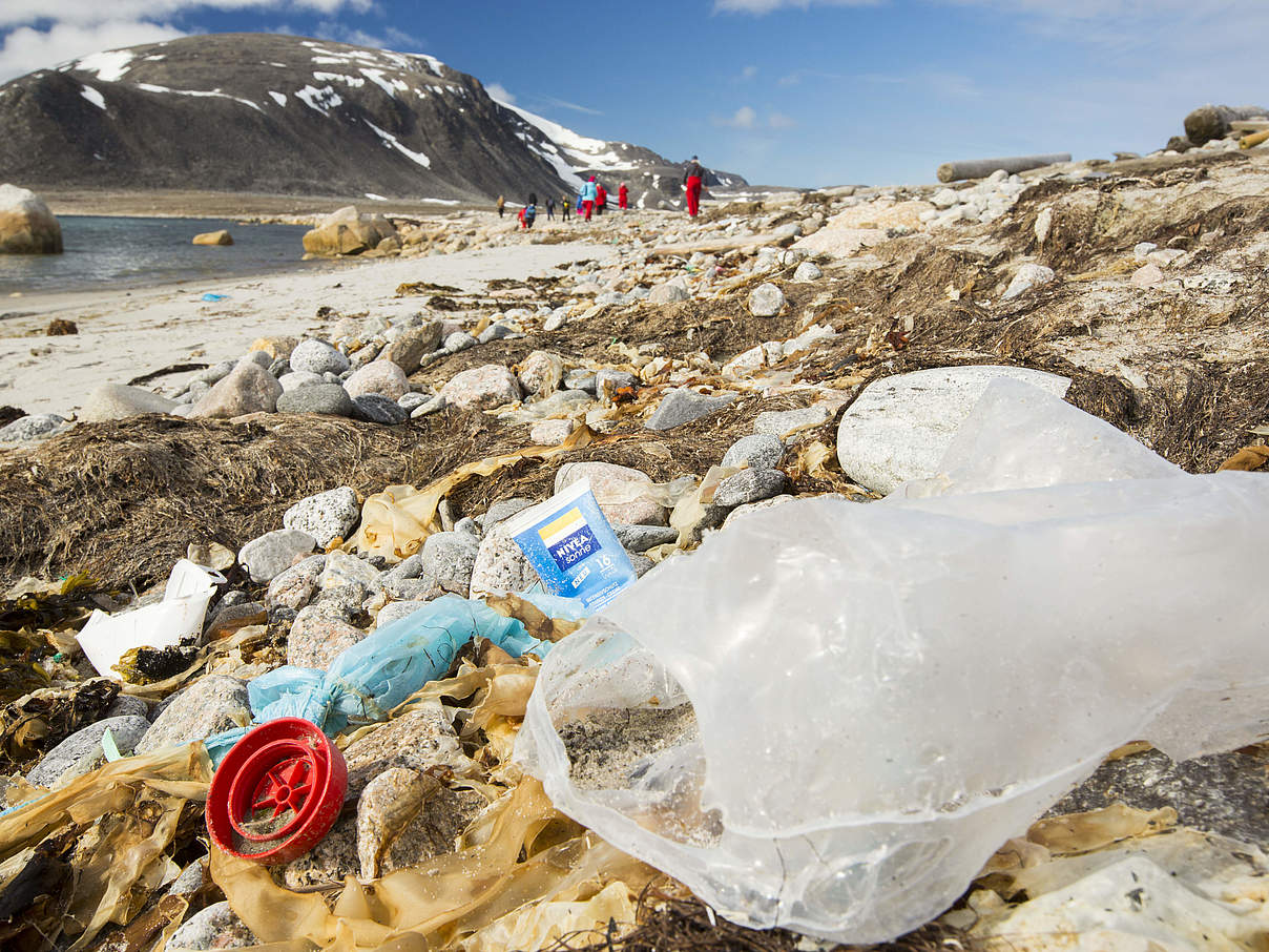 Plastikproblem in Norwegen © Global Warming Images / WWF