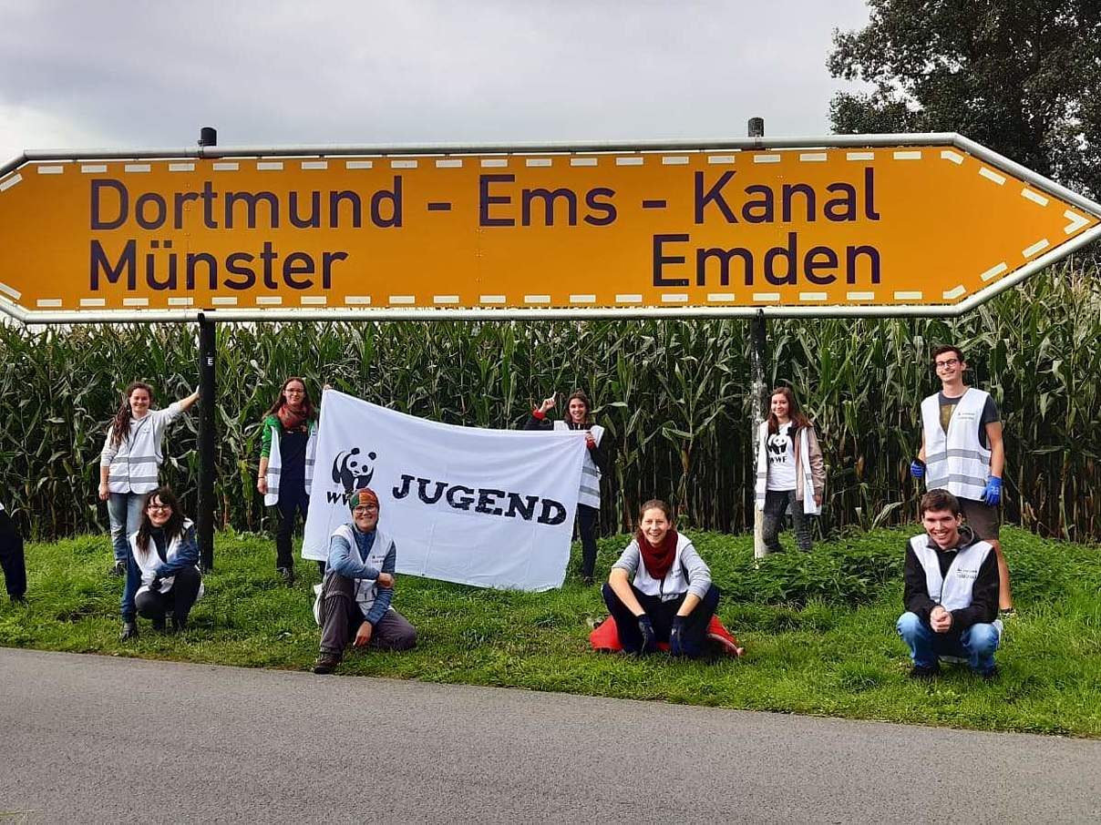 Clean Up Walk an der Ems 2020 © Lena Liebetrau / WWF Clean Up Walk an der Ems 2020 © Lena Liebetrau / WWF