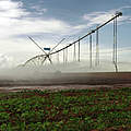 Bewässerungsanlage auf einem Sojafeld in Brasilien © Peter Caton / WWF-UK