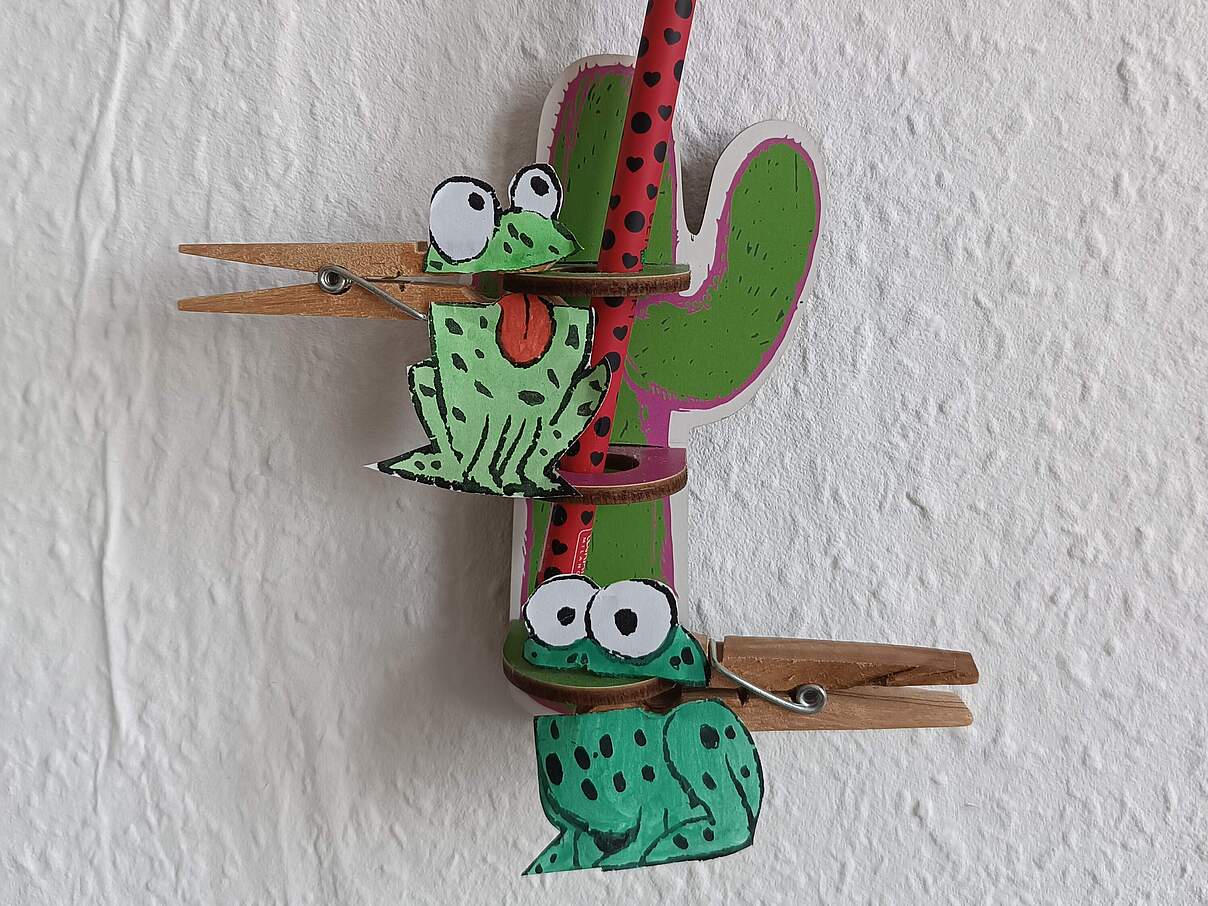 Klammerfrösche selbst gebastelt