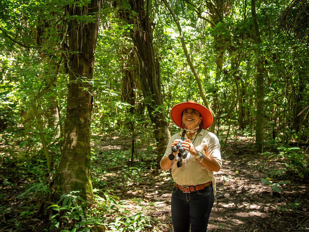 Yanire Arismendy, Direktorin eines privaten Naturschutzgebiets in der Orinoquia-Savanne © Julian Manrique / WWF Colombia