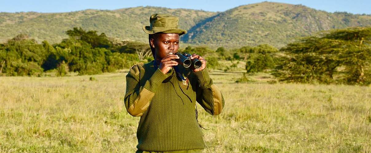 Stacy Nashipai, Rangerin im Mara Siana Gemeindeschutzgebiet © WWF-Kenya / Judy Kosgei