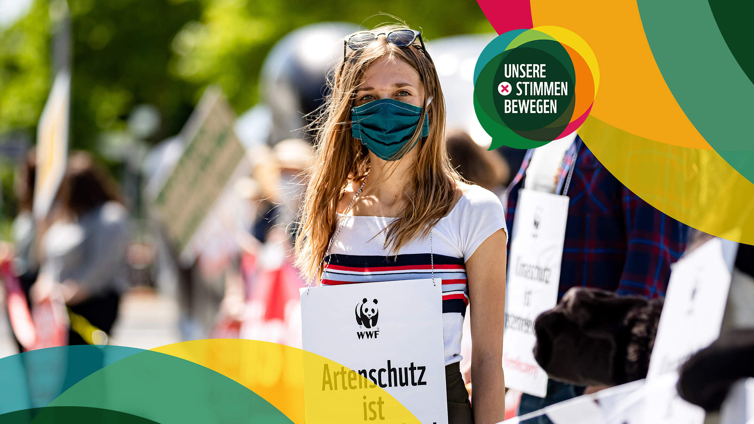 Menschenkette vor dem Kanzlerinnenamt © Jörg Farys / WWF Deutschland