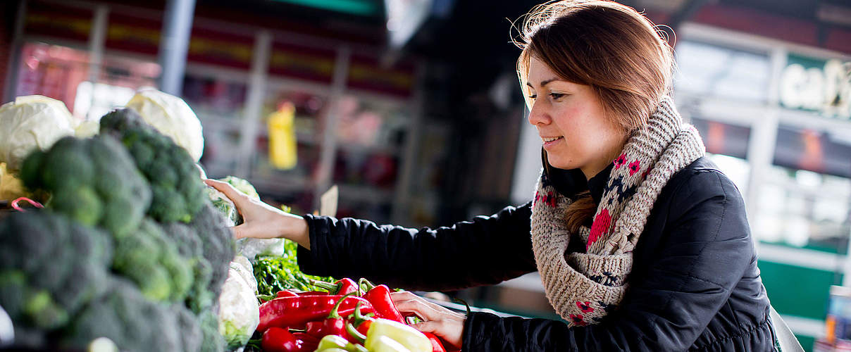 Einkauf auf dem Markt © boggy22 / iStock / Getty Images Plus