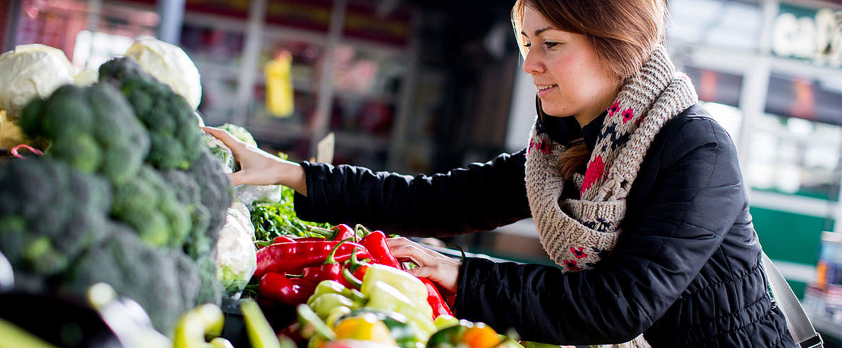 Einkauf auf dem Markt © boggy22 / iStock / Getty Images Plus