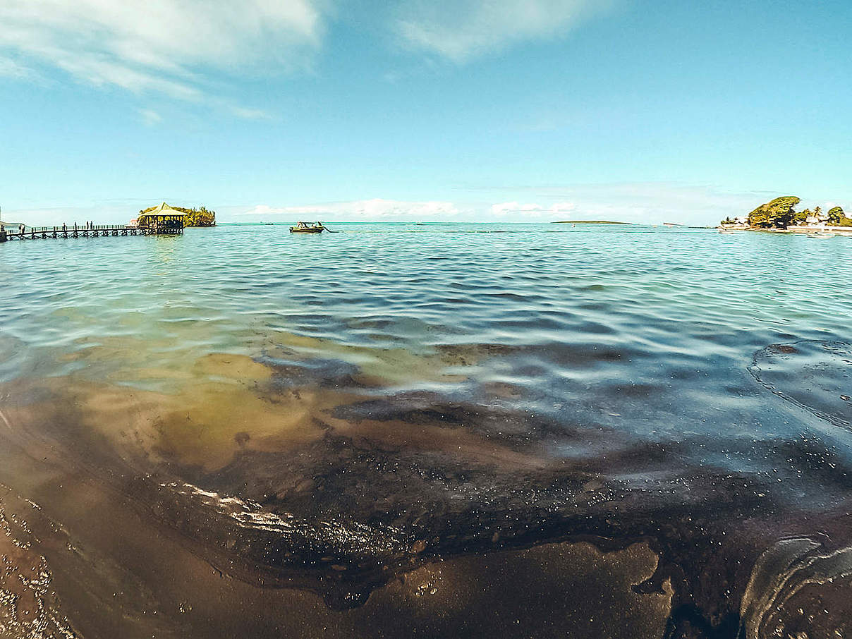 Havarierter Öl-Tanker vor Mauritius © Picture Alliance / Associated Press