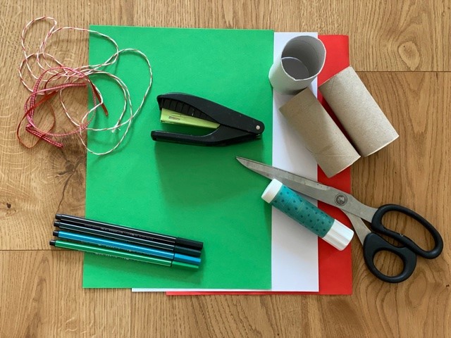 Das brauchst du zum Frösche basteln